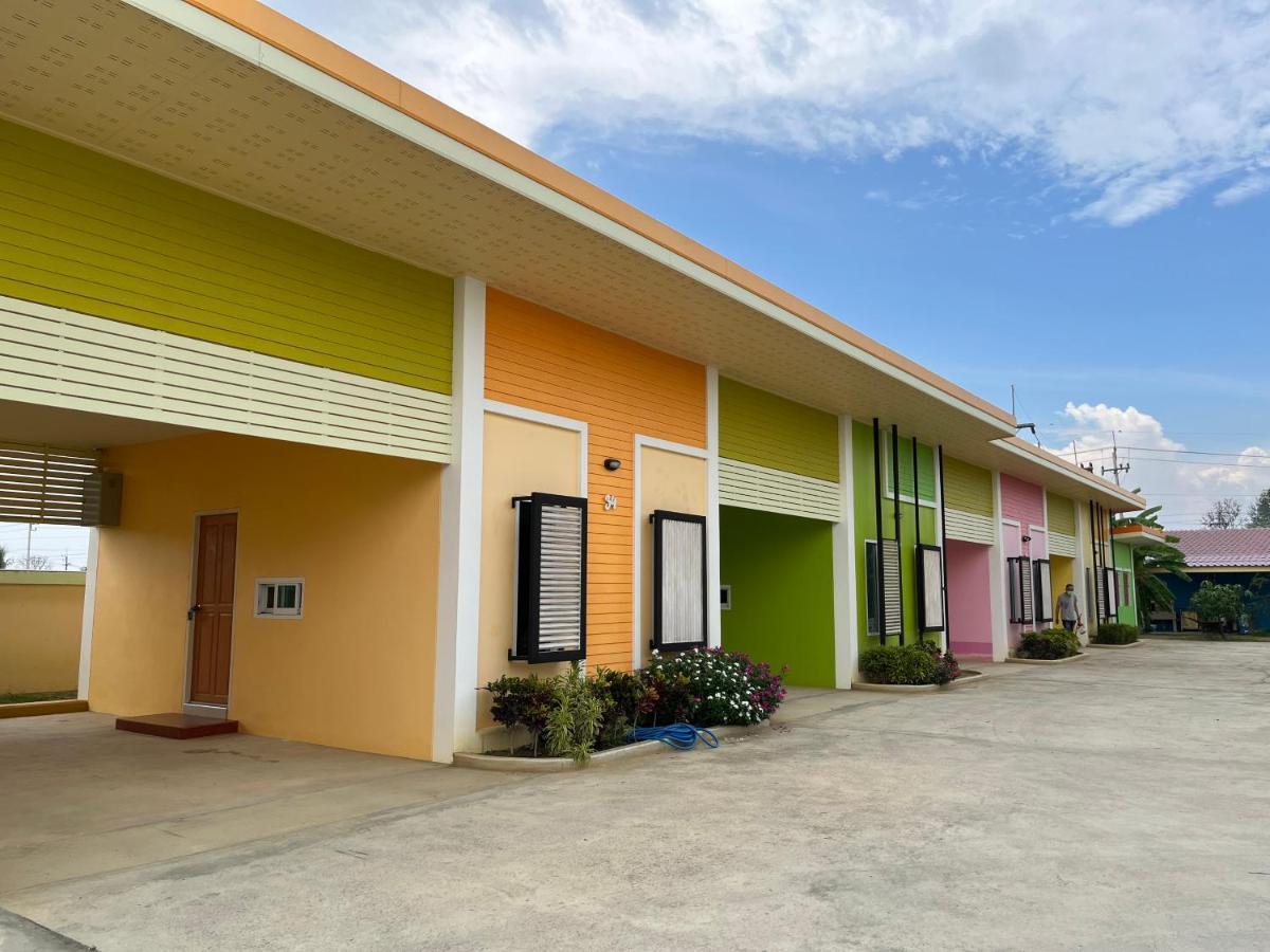 The Palm Resort Kampeang Saen Nakhon Pathom Exterior photo